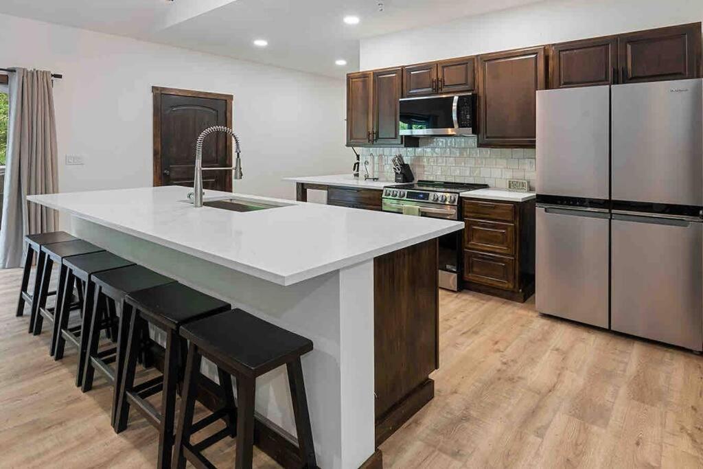 Luxe Mt. Rainier Lodge W/ Hot Tub-Ac-Game Room Ashford Exterior photo